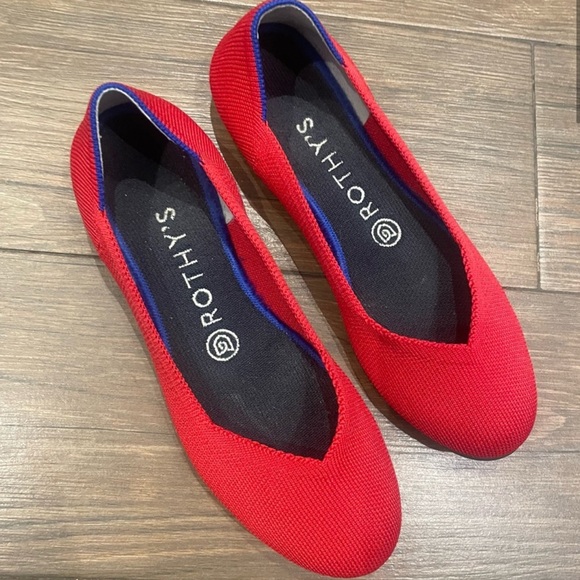 Rothy's Bold Red Women's Flats - Picture 1 of 3